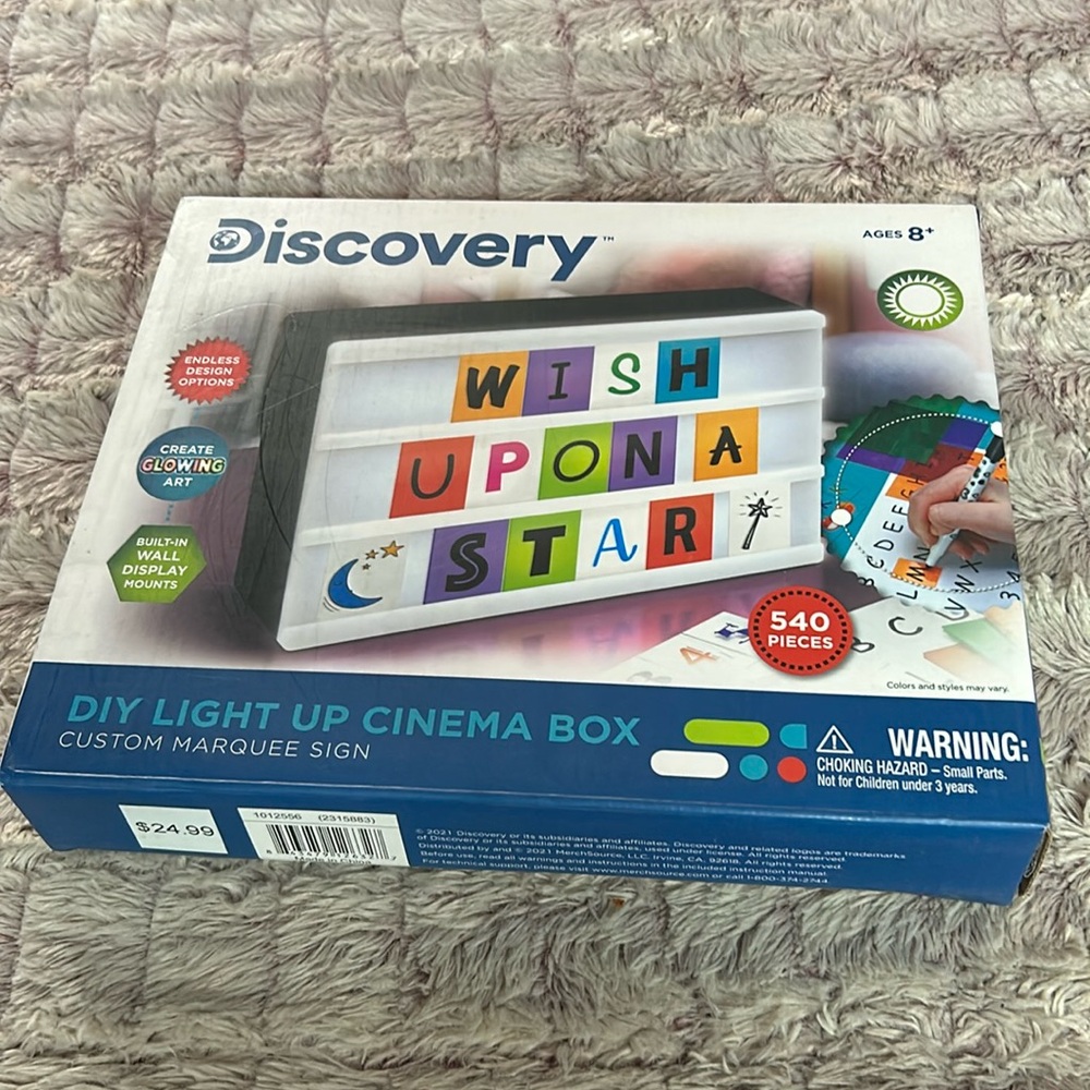 Discovery DIY Light Up Cinema Box
